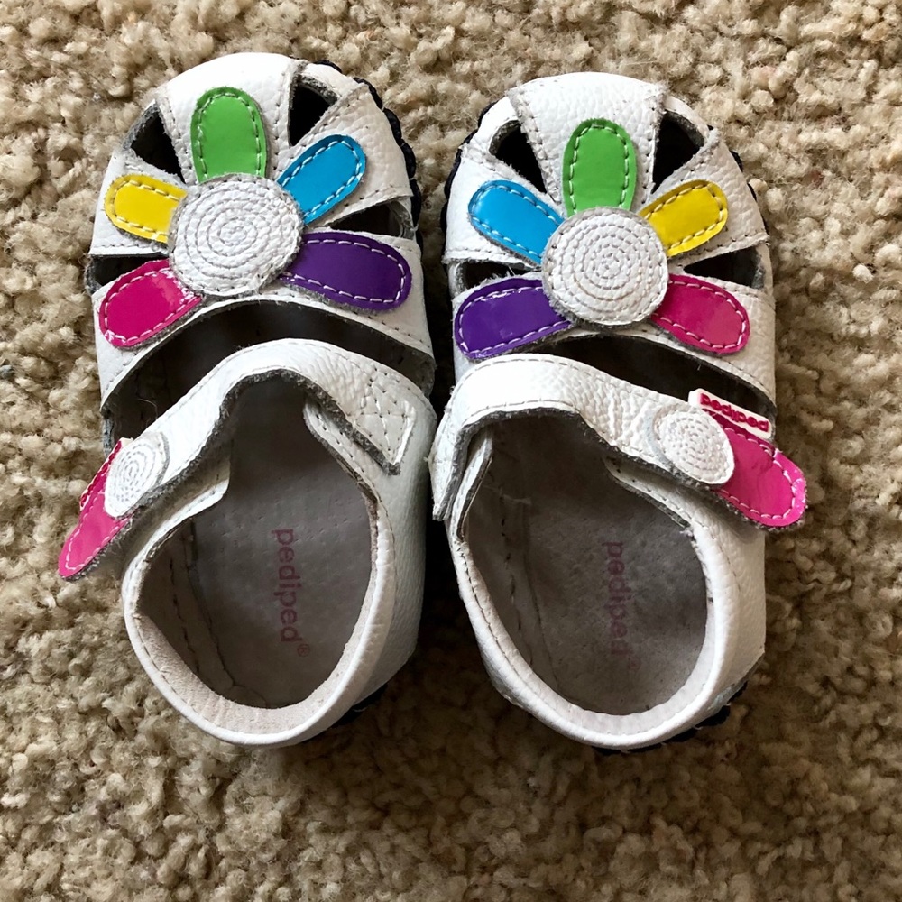 Pediped soft sole velcro Mary Jane shoes